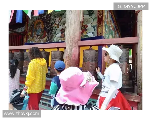 拉萨足球俱乐部奋勇拼搏展现雪域高原球队独特风采与精神力量 拉萨足球俱乐部奋勇拼搏展现雪域高原球队独特风采与精神力量