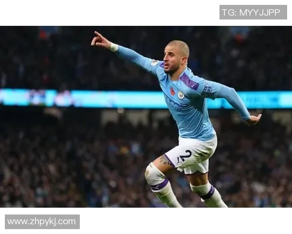 足球球星1比1复刻图高清呈现每一细节魅力与运动风采