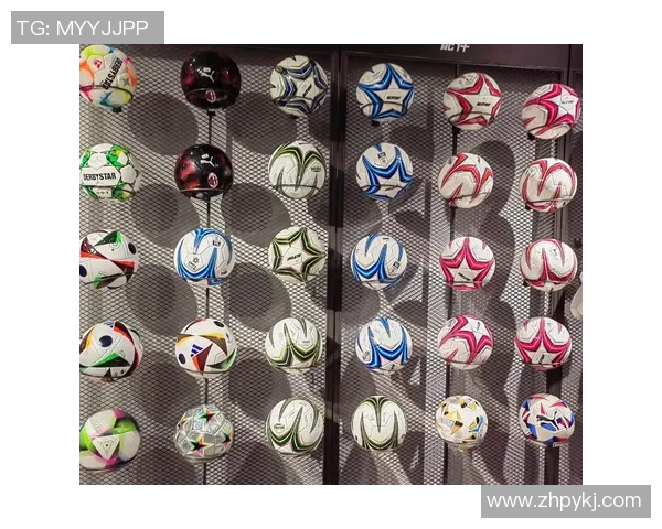 足球球星专属背包设计揭秘 打造出行必备时尚与功能兼具的潮流单品