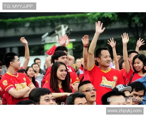 足球球星小鹿逐梦绿茵场展现非凡实力点燃无数球迷热情